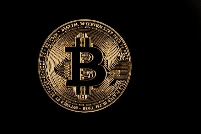Bitcoin’s Volatility: Navigating the $74K-$120K Range in 2025