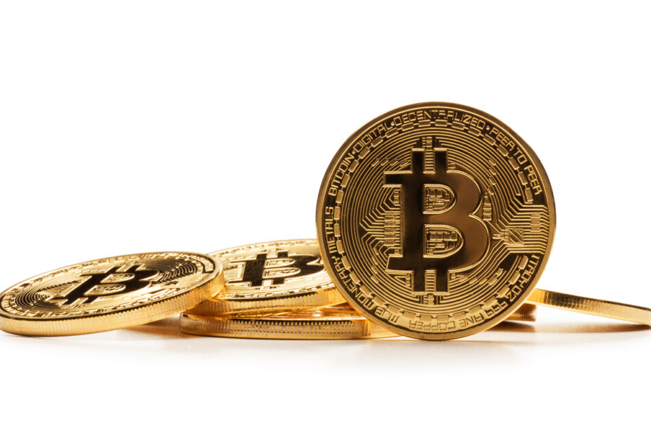 Czy cena Bitcoina osiągnęła już dno? Najnowsze dane dotyczące łańcucha sugerują, że tak