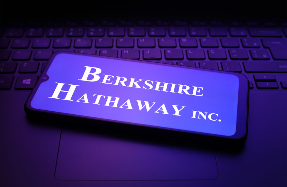 Zyski wzrosły o 34%, a podaż pieniądza osiągnęła rekordowy poziom 381,7 mld USD.