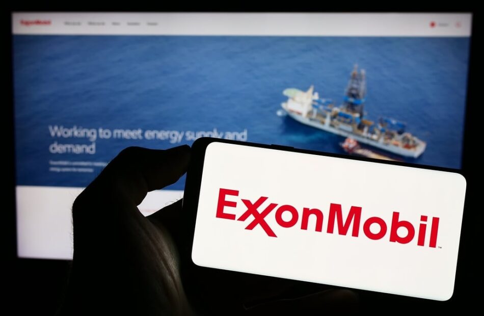 Akcje Exxon Mobil (XOM) osiągają rekordowy poziom w związku z eskalacją konfliktu na Bliskim Wschodzie